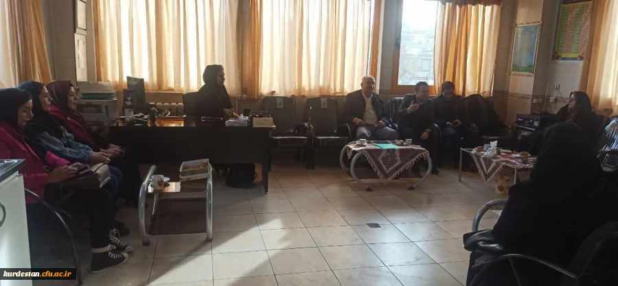 بازید از مدارس مجری درس کارورزی 2