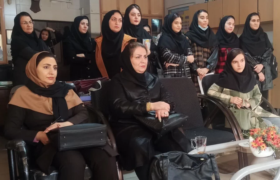 بازید از مدارس مجری درس کارورزی 4