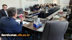 کارگاه نقد کتاب