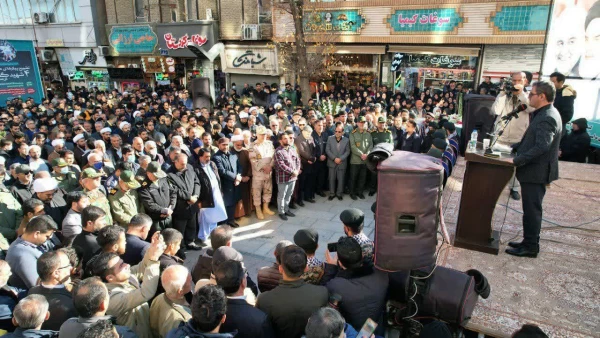 تشییع پیکر مطهر 4 شهید گمنام در سنندج 8