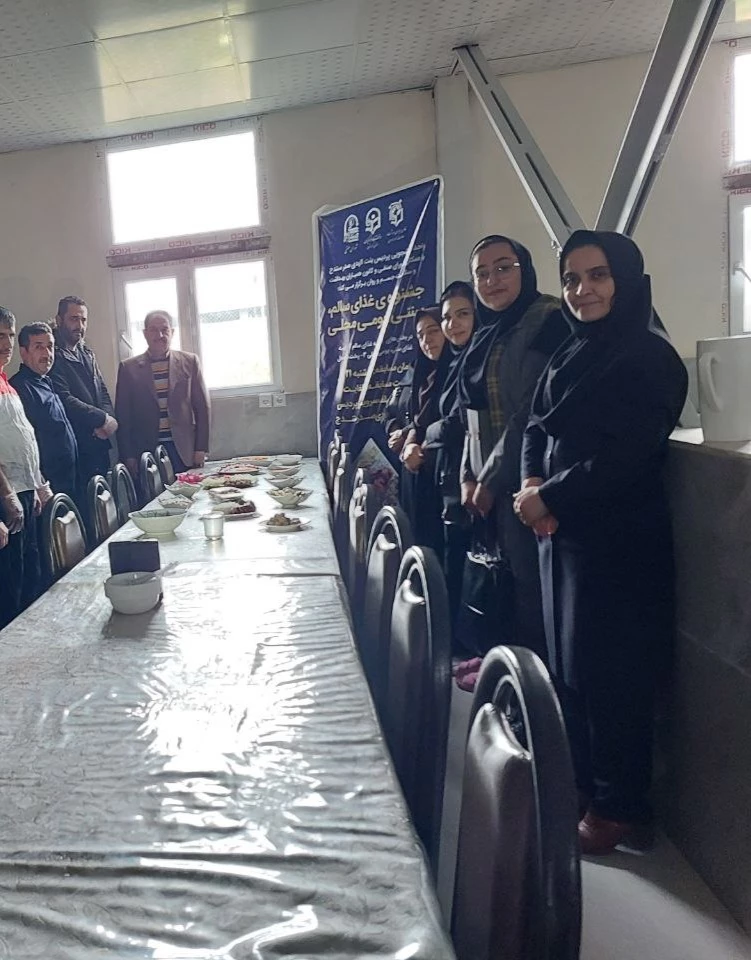 جشنواره غذای سالم پردیس بنت الهدی صدر سنندج 4