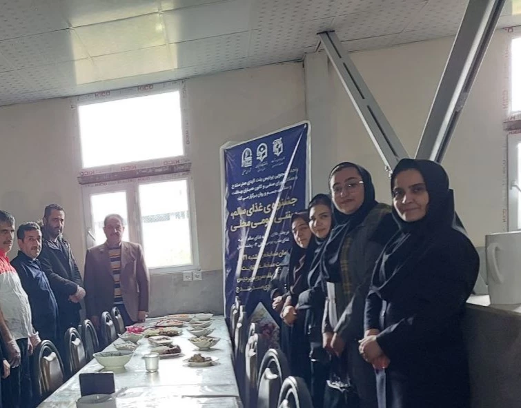 جشنواره غذای سالم پردیس بنت الهدی صدر سنندج 8