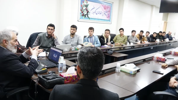 جلسه پرسش و پاسخ با موضوع تربیت دینی در مدارس ایران 4