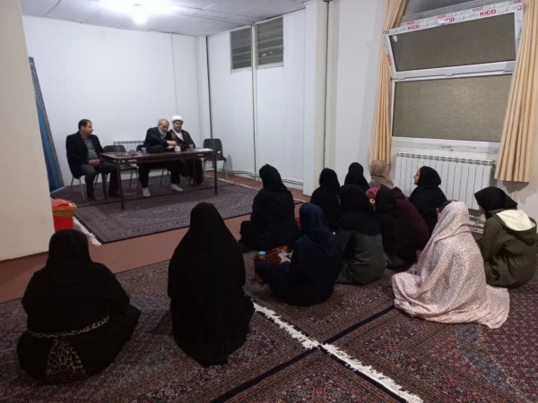 جلسه پرسش و پاسخ دانشجویان با موضوع مسائل اقتصادی 2