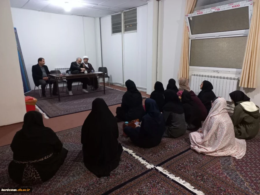 جلسه پرسش و پاسخ دانشجویان با موضوع مسائل اقتصادی 2