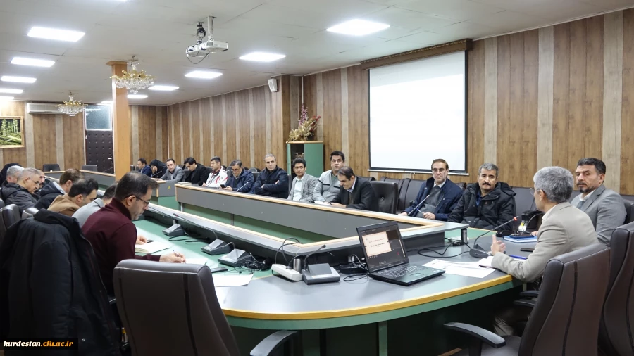 دوره آسیب شناسی برنامه های درس کارورزی  3