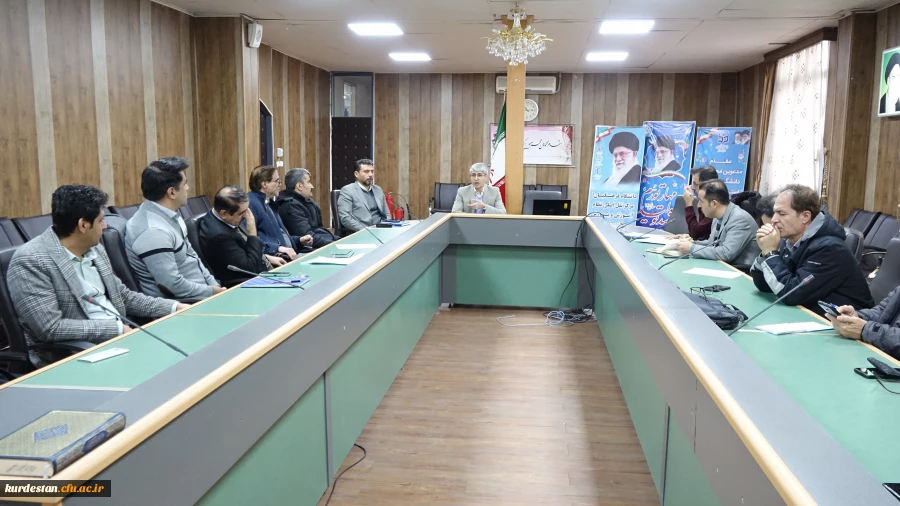 دوره آسیب شناسی برنامه های درس کارورزی  7