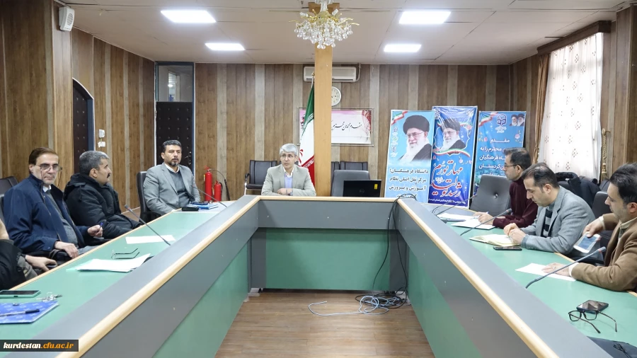 دوره آسیب شناسی برنامه های درس کارورزی  8