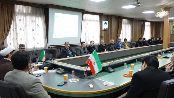 نشست هم اندیشی ویژه اساتید و کارکنان دانشگاه فرهنگیان استان کردستان 6