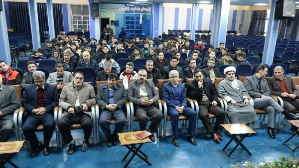 نشست پرسش و پاسخ دانشجویی با موضوع «چرایی استفاده از ظرفیت حق مشارکت در انتخابات»  5