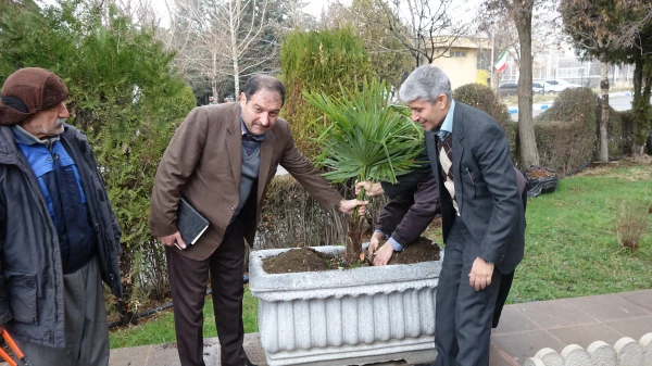 مراسم روز درختکاری در دانشگاه فرهنگیان کردستان
 4