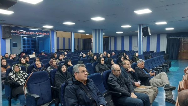 دوره بالندگی کارورزی مدیران و معلمان مدارس تجربی وابسته آموزشی دانشگاه فرهنگیان کردستان
 7