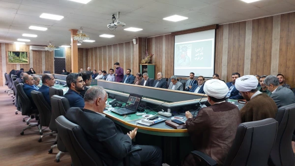 نشست هم اندیشی اساتید و کارکنان دانشگاه فرهنگیان استان کردستان  4