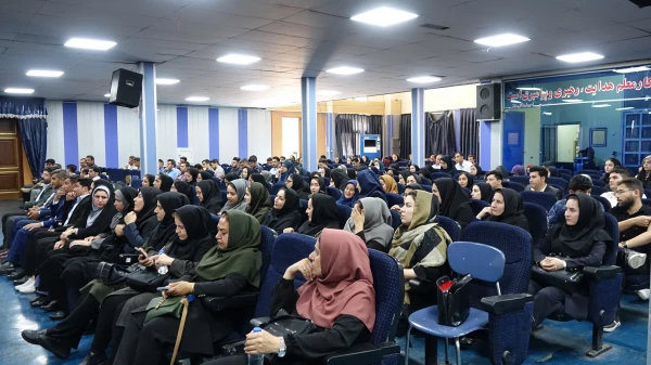 اختتامیه اولین جشنواره طراحی درس آزاد  7