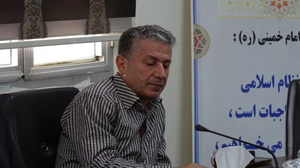 انتخابات مدیر گروه آموزش و زبان ادبیات 7