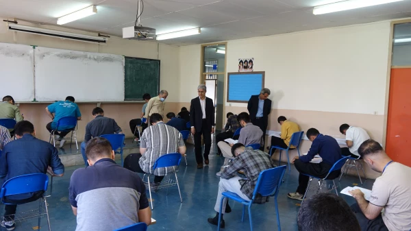 بازید از روند برگزاری امتحانات پایان ترم دانشگاه فرهنگیان استان کردستان
 5