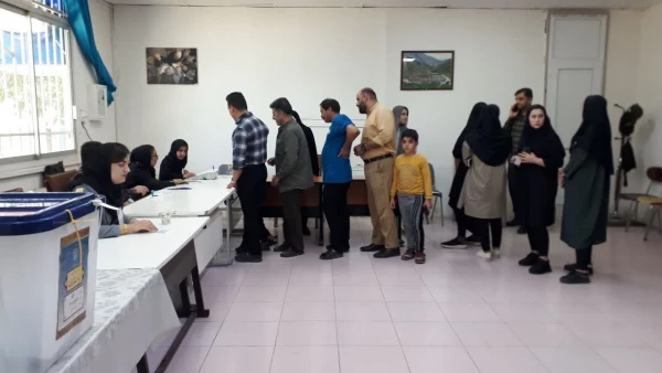 حضور پرشور اساتید، کارکنان، دانشجویان در چهاردهمین دوره انتخابات ریاست جمهوری 12