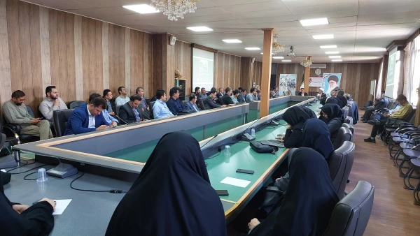 نشست هم اندیشی ویژه اساتید و کارکنان دانشگاه فرهنگیان استان کردستان
 9