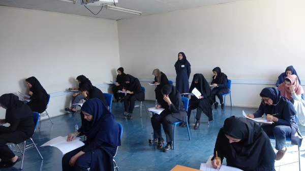 بازدید ریاست دانشگاه فرهنگیان کردستان از روند برگزاری آزمون اصلح 10