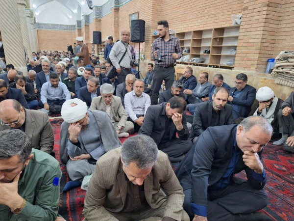 مراسم بزرگداشت شهیدان مقاومت در مسجد دارالاحسان شهر سنندج  3