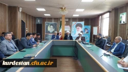 نشست هم اندیشی  اساتید و کارکنان دانشگاه فرهنگیان استان کردستان
 5