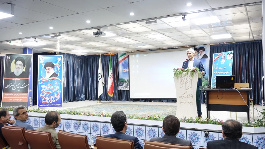 آیین استقبال از نو دانشجو معلمان دانشگاه فرهنگیان استان کردستان
 6