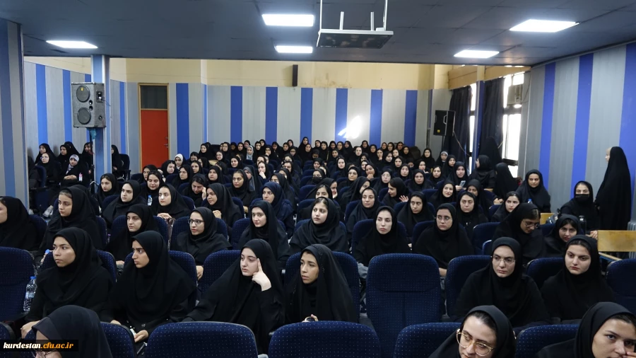 آیین استقبال از نو دانشجو معلمان دانشگاه فرهنگیان استان کردستان
 10