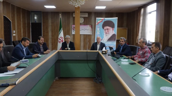 تکریم خدمات همکاران بازنشسته و تودیع معاون هماهنگی استان 8