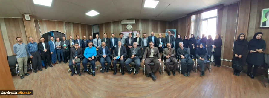 تکریم خدمات همکاران بازنشسته و تودیع معاون هماهنگی استان 12