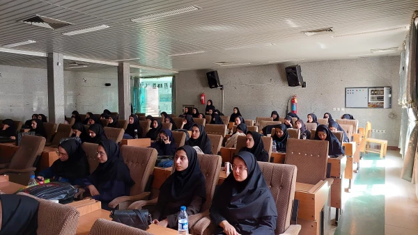 اکران مستند " قلب الامین" 8