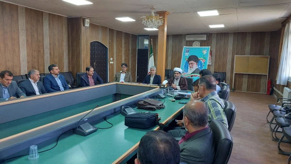 نشست هم اندیشی ریاست دانشگاه با اعضای هیئت علمی و ماموران آموزشی
 3