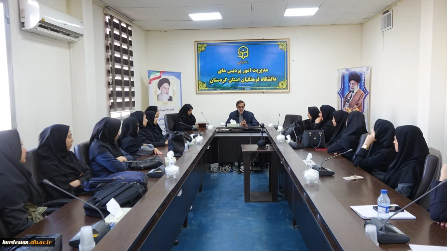 کارگاه تحلیل شرایط امروز منطقه با تاکید بر حوادث لبنان  2