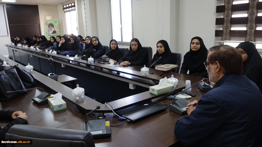 کارگاه تحلیل شرایط امروز منطقه با تاکید بر حوادث لبنان  4