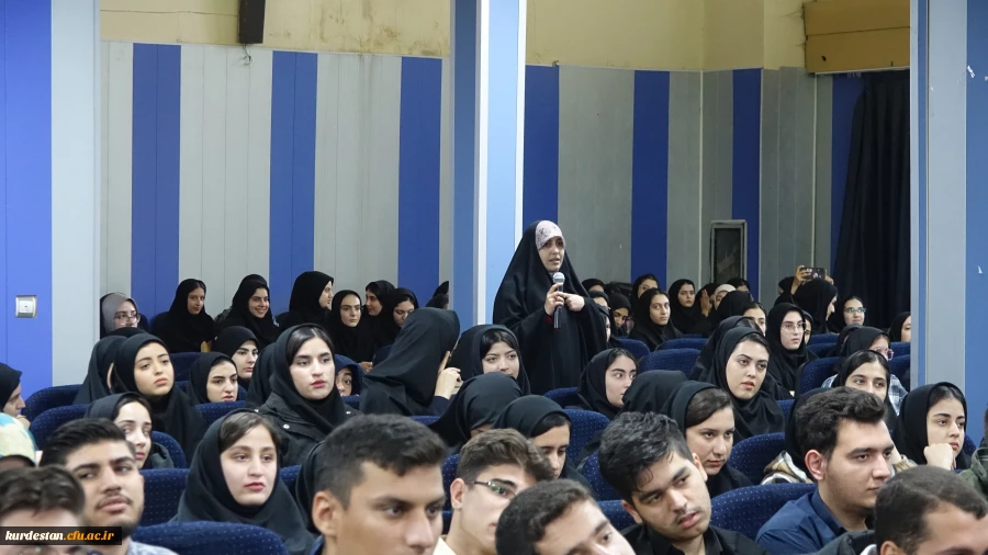 نشست تبیینی با موضوع تحولات آخرالزمانی (نقش ایران در تحولات منطقه) 11