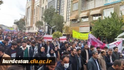 حماسه حضور انقلابی جامعه دانشگاه فرهنگیان کردستان در راهپیمایی روز ملی مبارزه با استکبار جهانی
 3