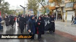 حماسه حضور انقلابی جامعه دانشگاه فرهنگیان کردستان در راهپیمایی روز ملی مبارزه با استکبار جهانی
 7