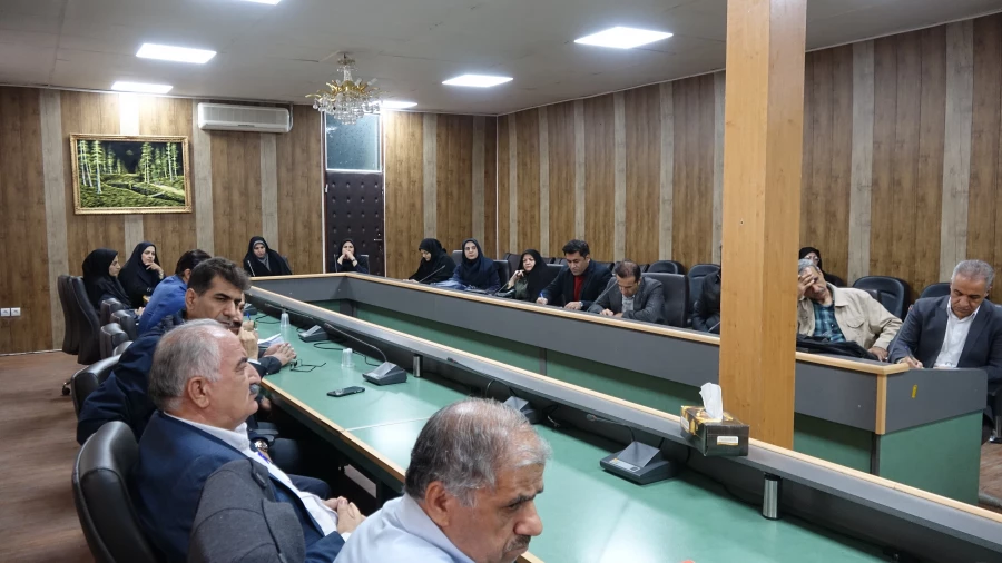 نشست هم اندیشی اساتید و کارکنان دانشگاه فرهنگیان استان کردستان 5