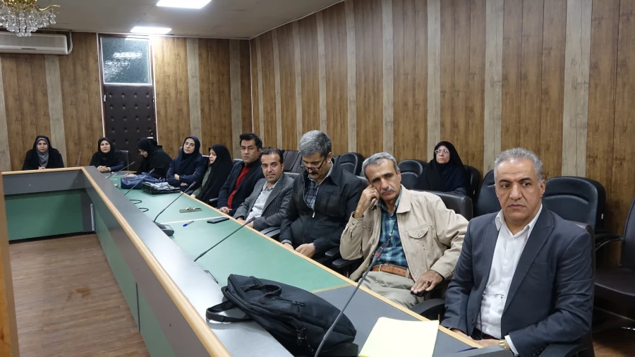 نشست هم اندیشی اساتید و کارکنان دانشگاه فرهنگیان استان کردستان 11