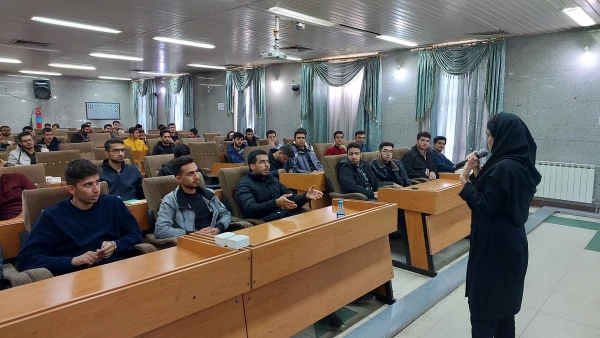  کارگاه تاثیر تغذیه مناسب در یادگیری بهتر 5