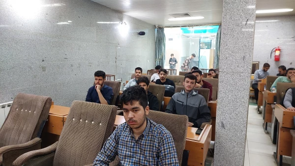  کارگاه تاثیر تغذیه مناسب در یادگیری بهتر 7