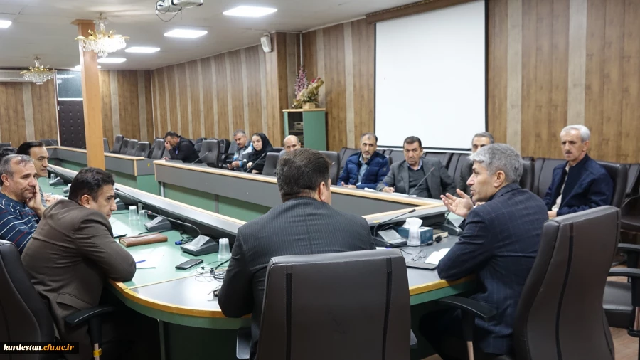 شورای اداری پردیس شهید مدرس سنندج 7