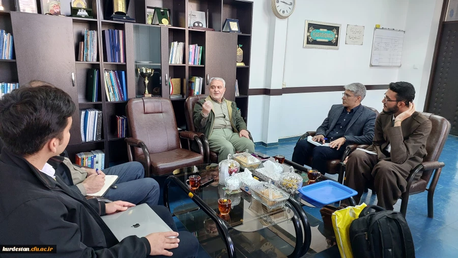 حضور مشاوره کنگره ملی  شهدای دانشجو معلم در دانشگاه فرهنگیان استان کردستان  6