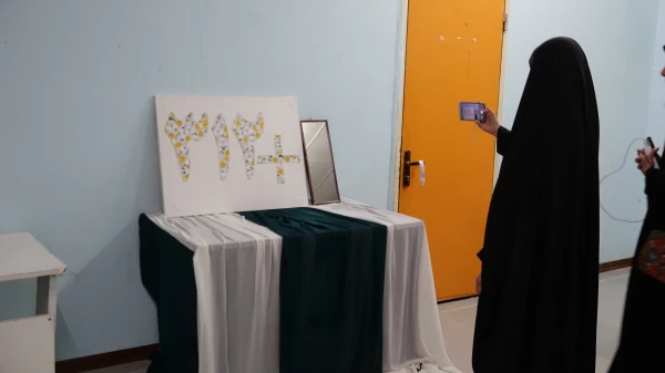 نمایشگاه گرامیداشت هفته قران و عترت و محکومیت جنایت های رژیم 8