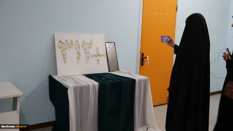 نمایشگاه گرامیداشت هفته قران و عترت و محکومیت جنایت های رژیم 8