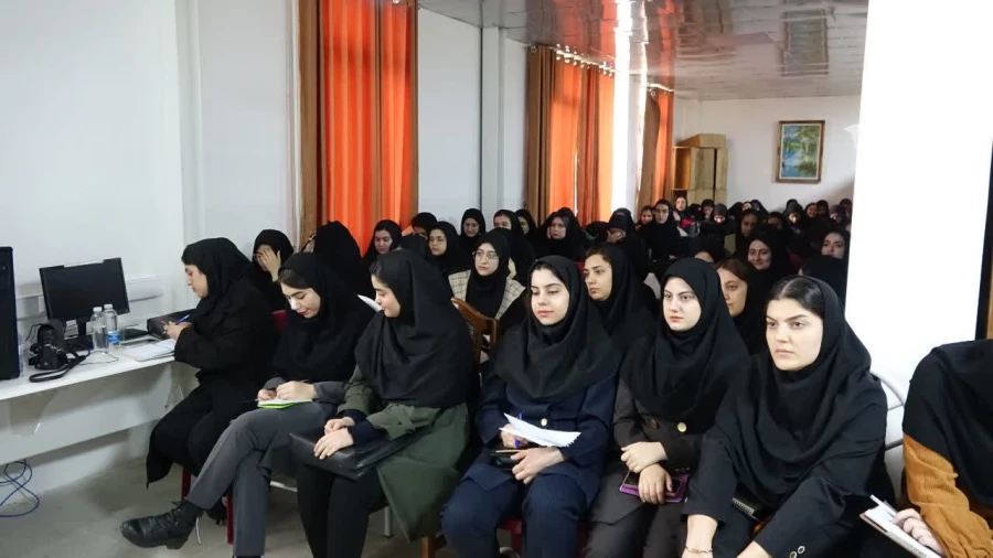 کارگاه اصول و فنون نامه نگاری  3