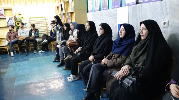 نشست رونمایی و معرفی کتب اساتید دانشگاه فرهنگیان استان کردستان  5