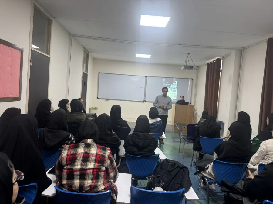  کارگاه "چگونه با دانش آموز نسل زد تعامل داشته باشیم؟"  3