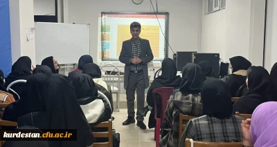 به مناسبت سی دومین دوره هفته کتاب برگزار شد؛

کارگاه تحلیل کتاب درسی