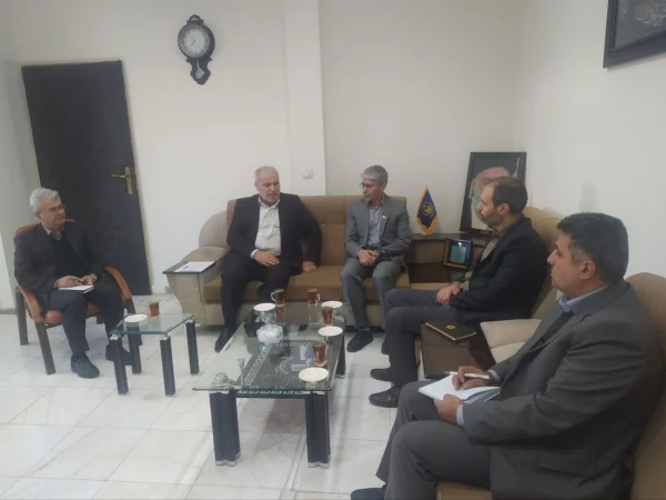 دیدار دکتر ریاست دانشگاه فرهنگیان استان با مدیر کل کمیته امداد امام خمینی (ره) کردستان 3