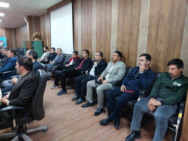 همایش «یک هزار نشست هم اندیشی بسیج استادی»  4